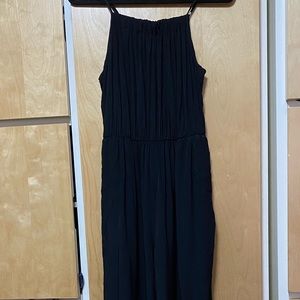 BLACK W/ POCKETS ROMPER